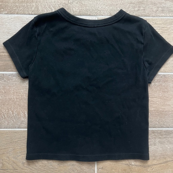Brandy Melville Black Short Sleeve Graphic Tee - Picture 2 of 3